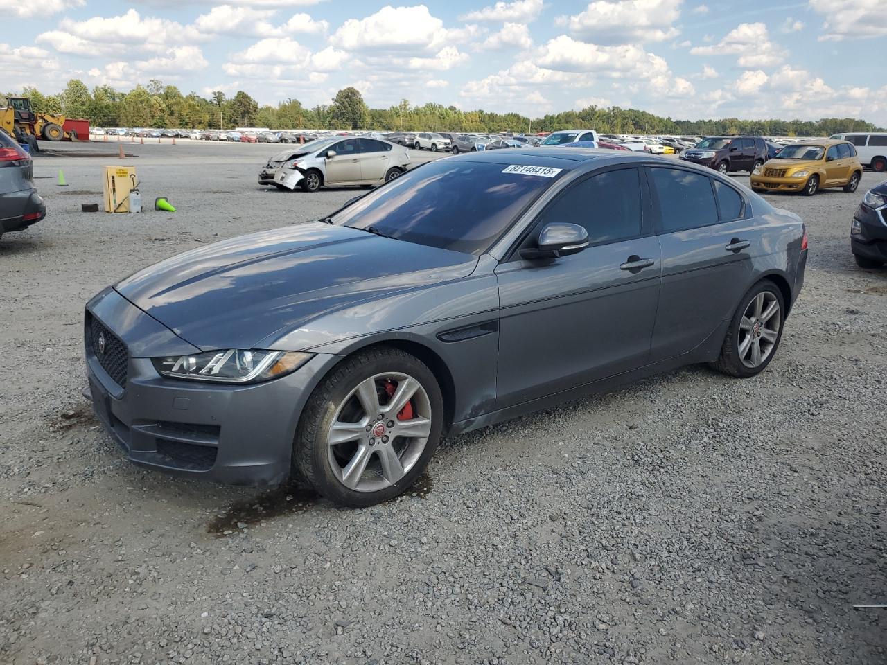 2017 Jaguar XE 20d Prestige, VIN SAJAK4BN0HA971764 — Пожар