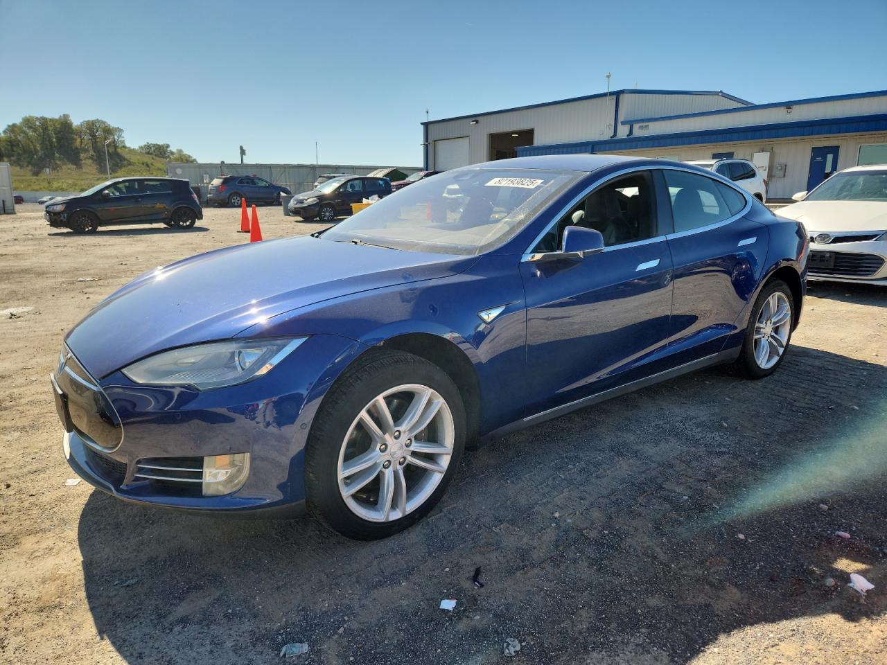2015 Tesla Model S 85D, VIN 5YJSA1E27FF120006 — Крыша