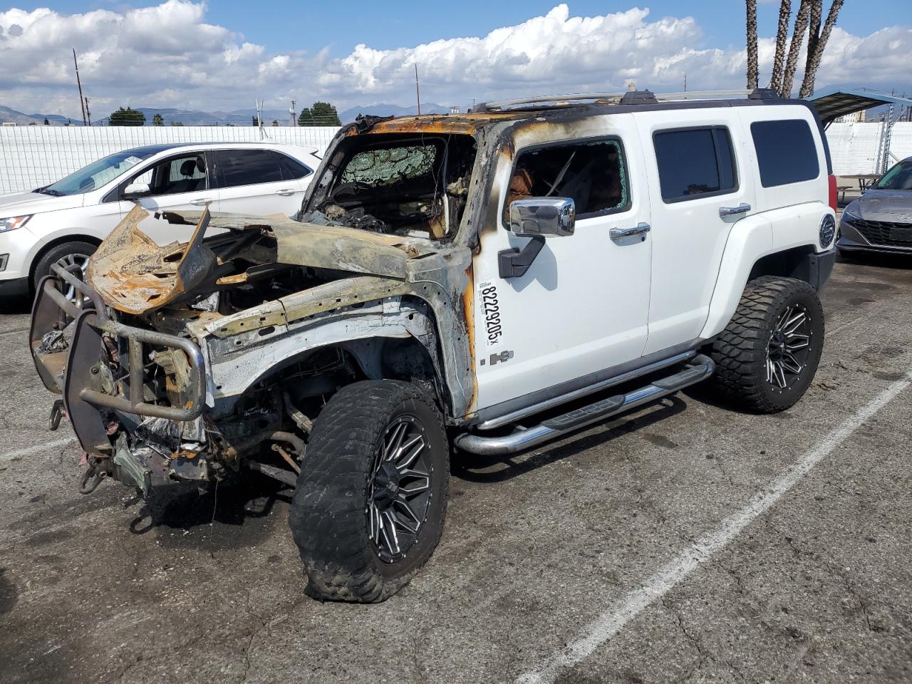2006 Hummer H3, VIN 5GTDN136368137560 — Burn