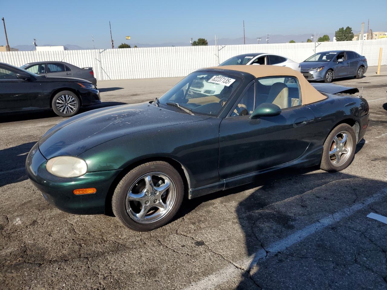 1999 Mazda MX-5 Miata, VIN JM1NB3535X0100237 — Rear end