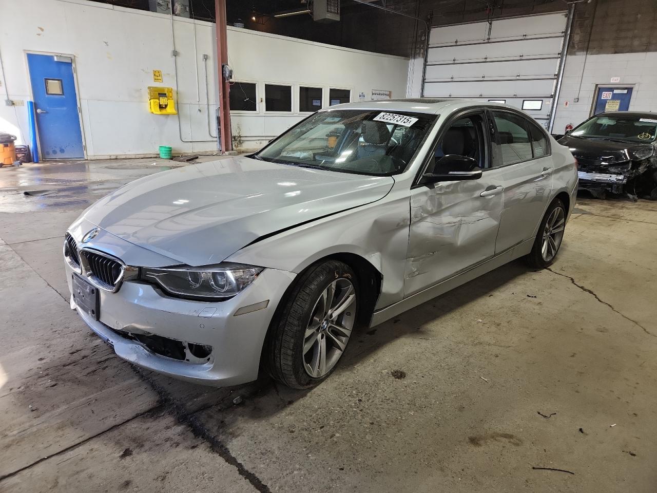2014 BMW 3 Series 335i xDrive, VIN WBA3B9C58EP458562 — Front end