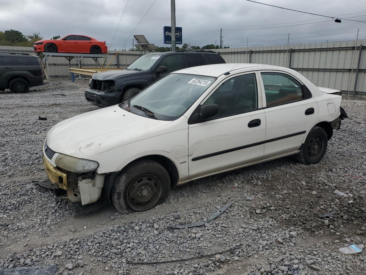 1996 Mazda Protege DX, VIN JM1BB1411T0333839 — Перед