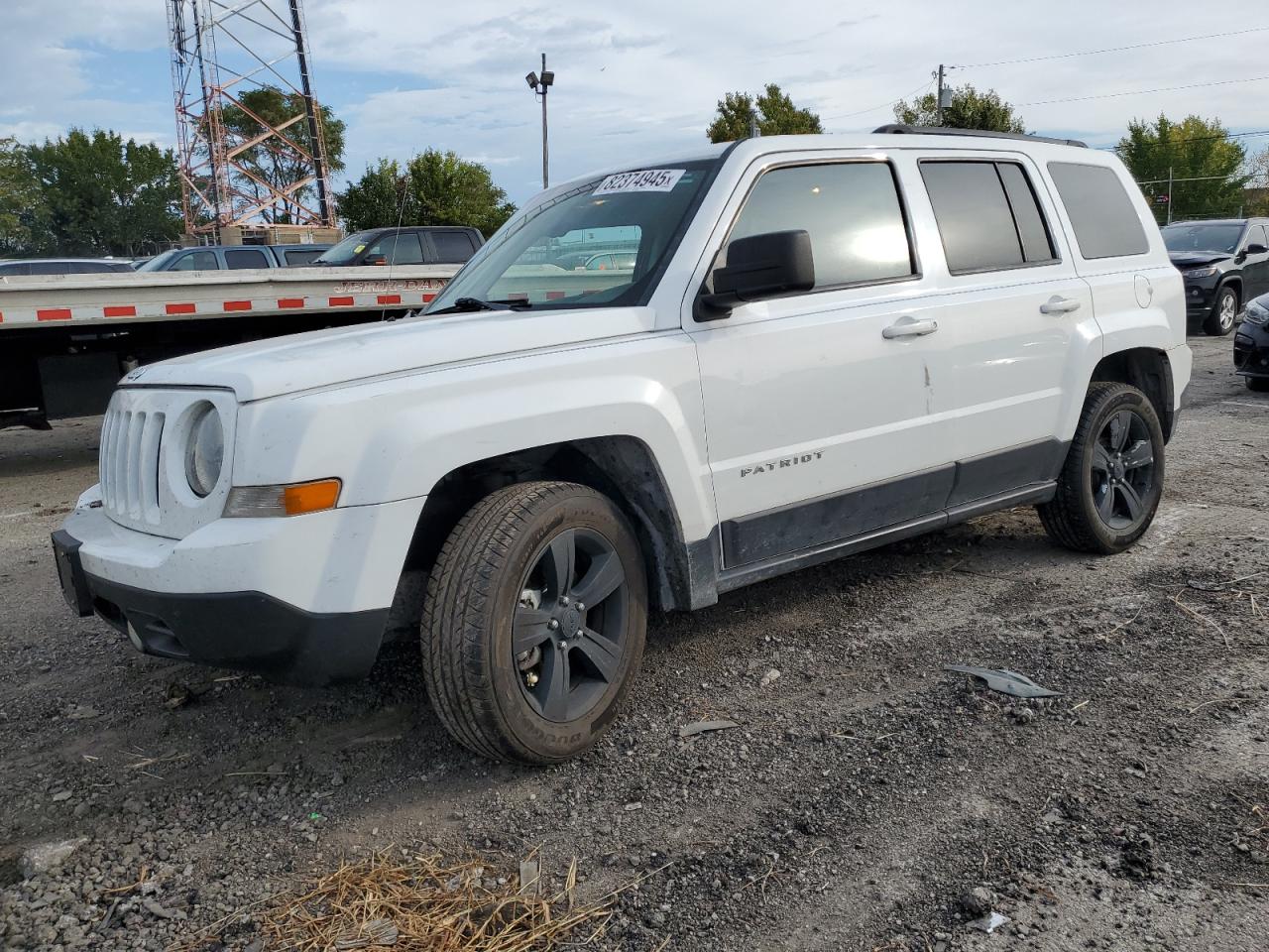2014 Jeep Patriot Latitude, VIN 1C4NJRFB3ED816684 — Minor dents and scratches