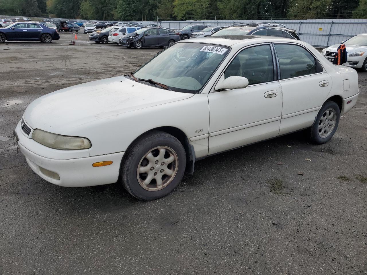1995 Mazda 626 ES, VIN 1YVGE22D8S5303359 — Зад