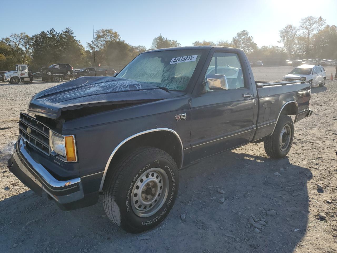 1985 Chevrolet S-10, VIN 1GCCT14B7F2227270 — Front end