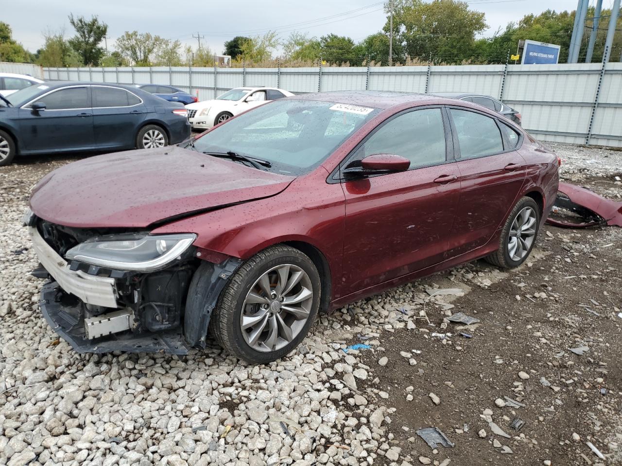 2015 Chrysler 200 S, VIN 1C3CCCBGXFN526183 — Фото с аукциона