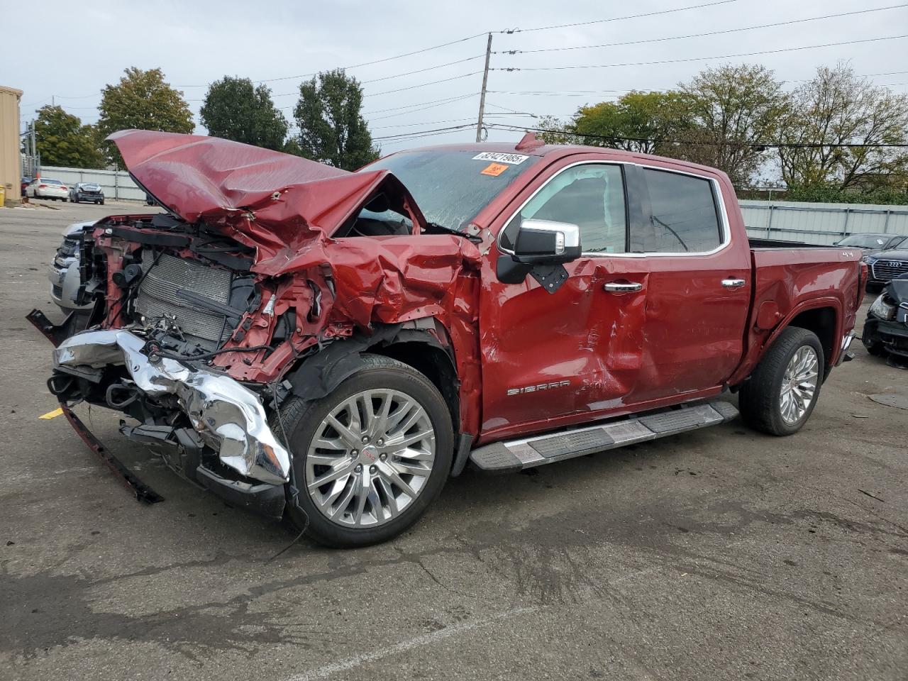 2025 GMC Sierra 1500 SLT, VIN 3GTUUDED8SG191318 — Front end
