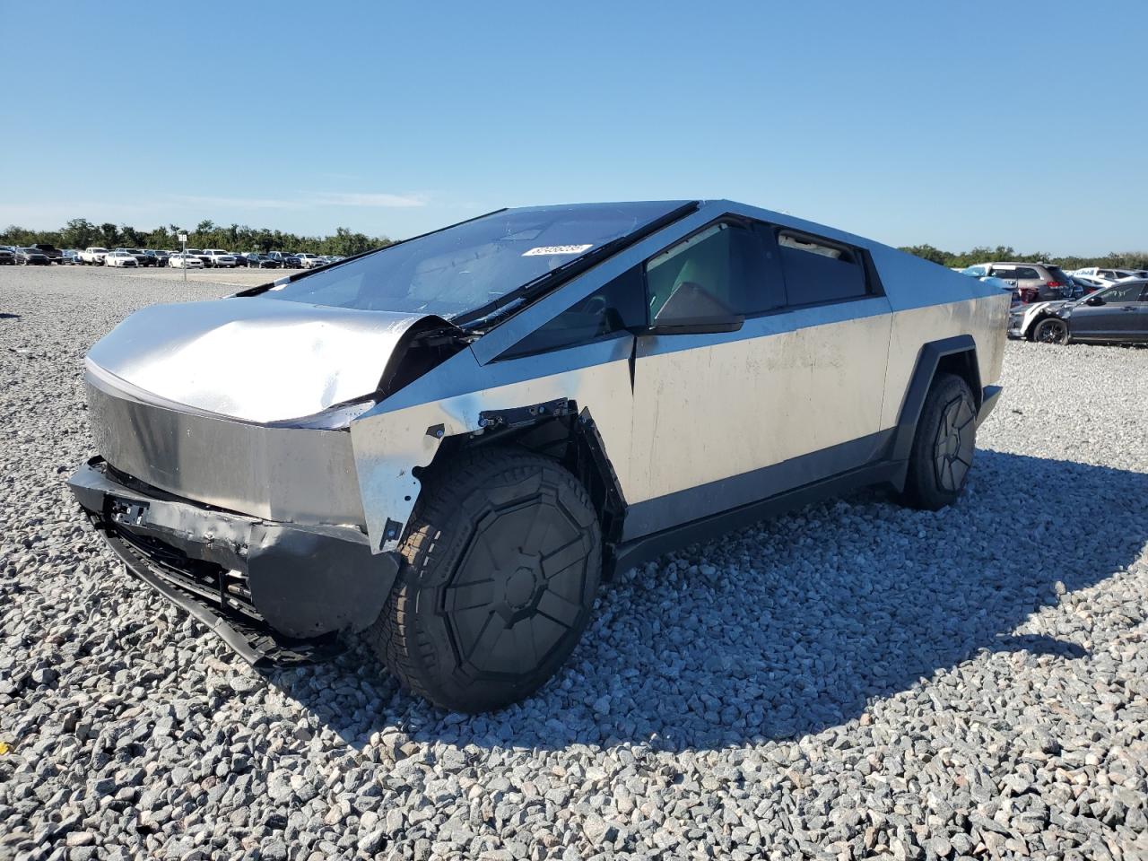 2025 Tesla Cybertruck Cyberbeast, VIN 7G2CEHEEXSA060691 — Front end
