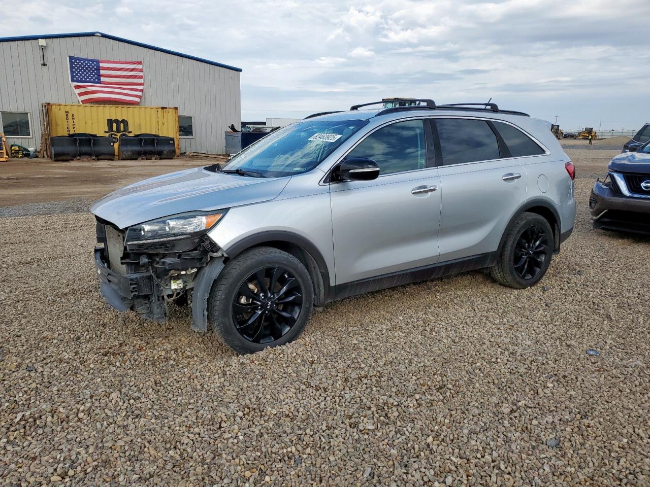 2019 Kia Sorento S, VIN 5XYPG4A53KG586346 — Front end