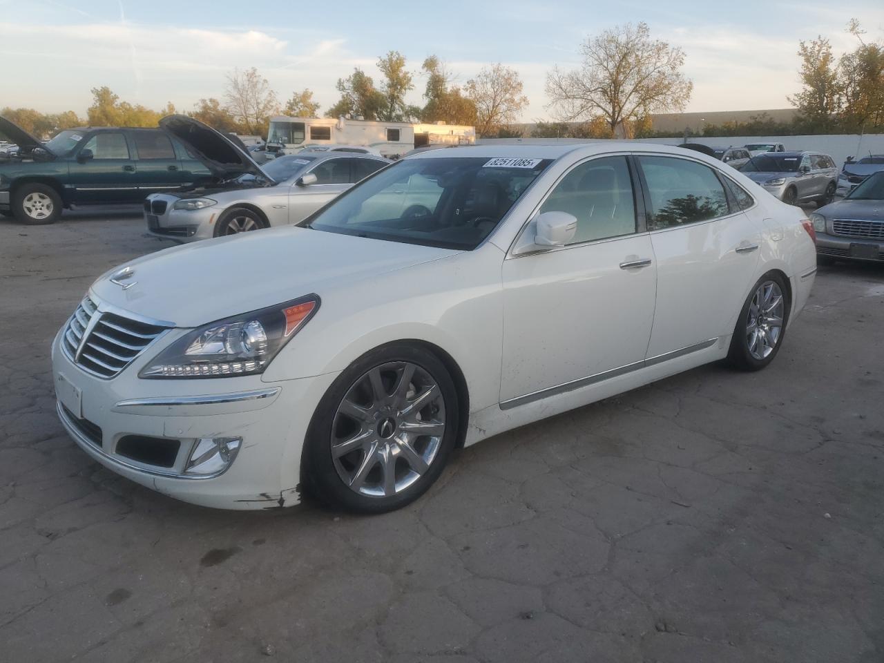 2012 Hyundai Equus Signature, VIN KMHGH4JH5CU050405 — Front end