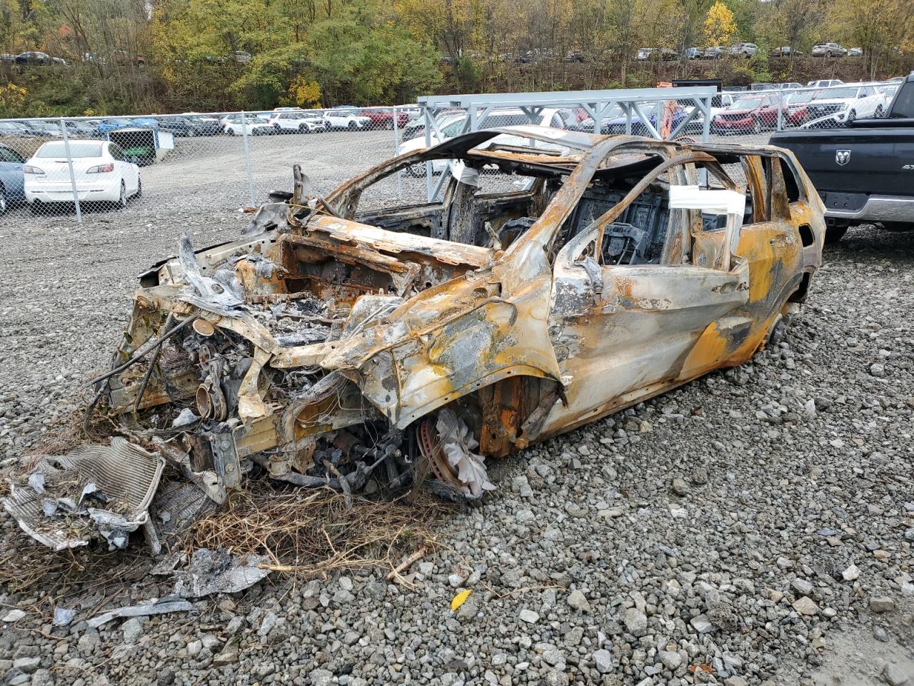 2017 Jeep Grand Cherokee Summit, VIN 1C4RJFJT7HC939768 — Burn