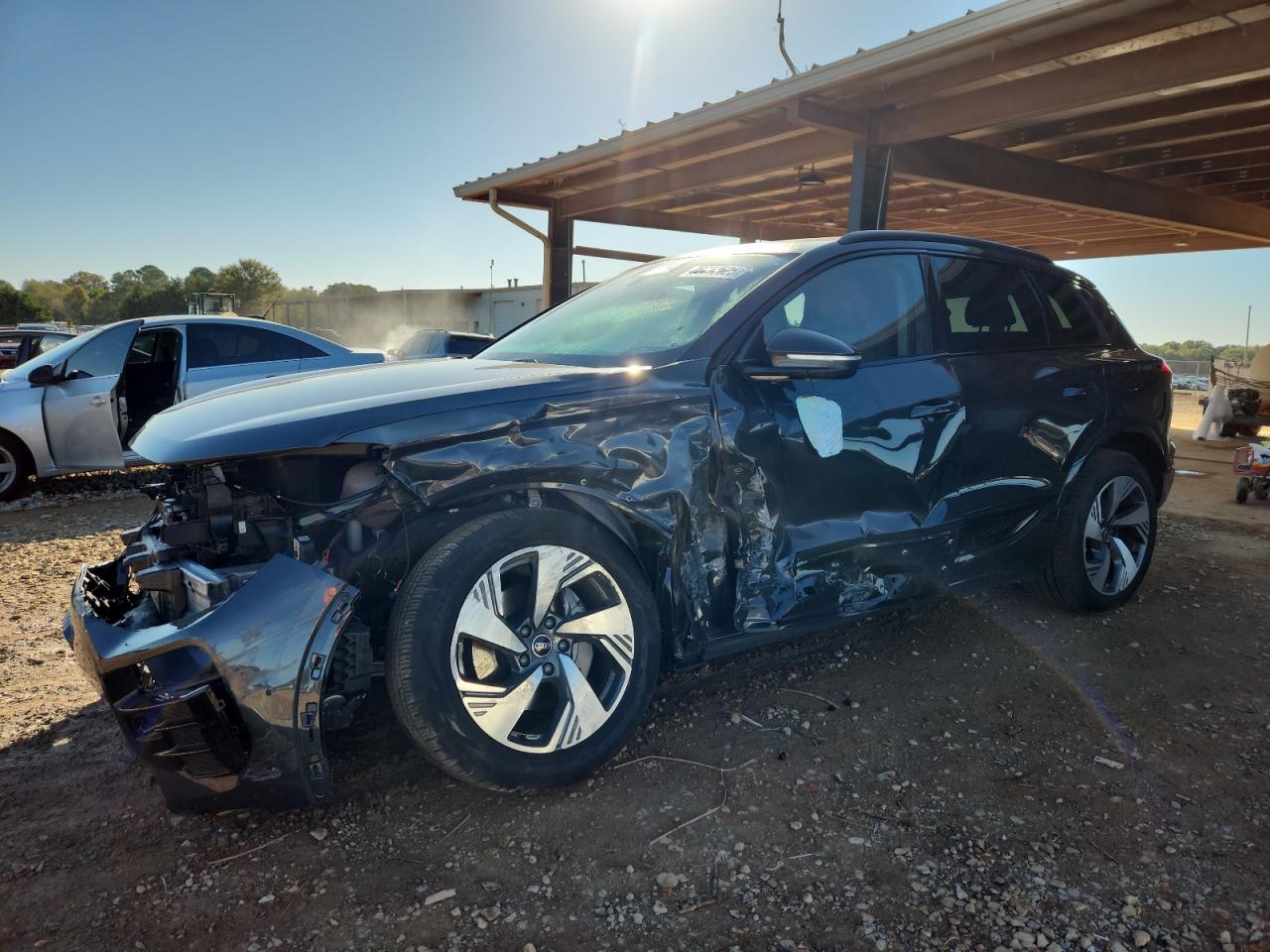 2025 Audi Q6 e-tron Premium Plus, VIN WA124BGF7SA039162 — Front end