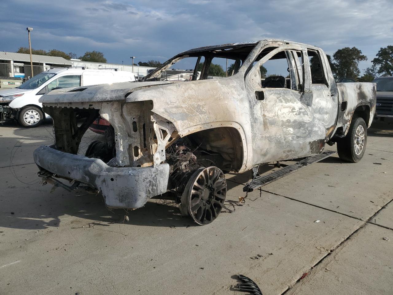 2023 Chevrolet Silverado 3500HD High Country, VIN 1GC4YVEY3PF100574 — Vandalism