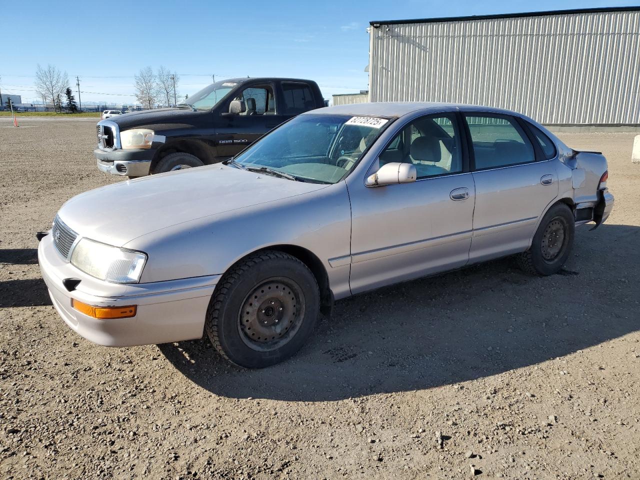 1997 Toyota Avalon XL, VIN 4T1BF12B2VU178564 — Rear end