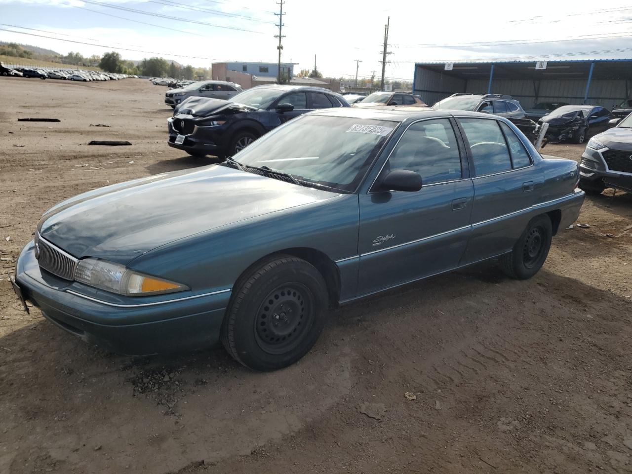 1996 Buick Skylark Limited SK, VIN 1G4NJ52M6TC408467 — Перед