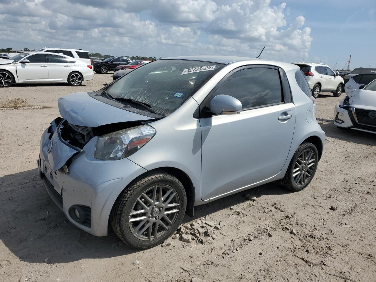 2014 Scion iQ 10 Series, VIN JTNJJXB05EJ026422 — Front end