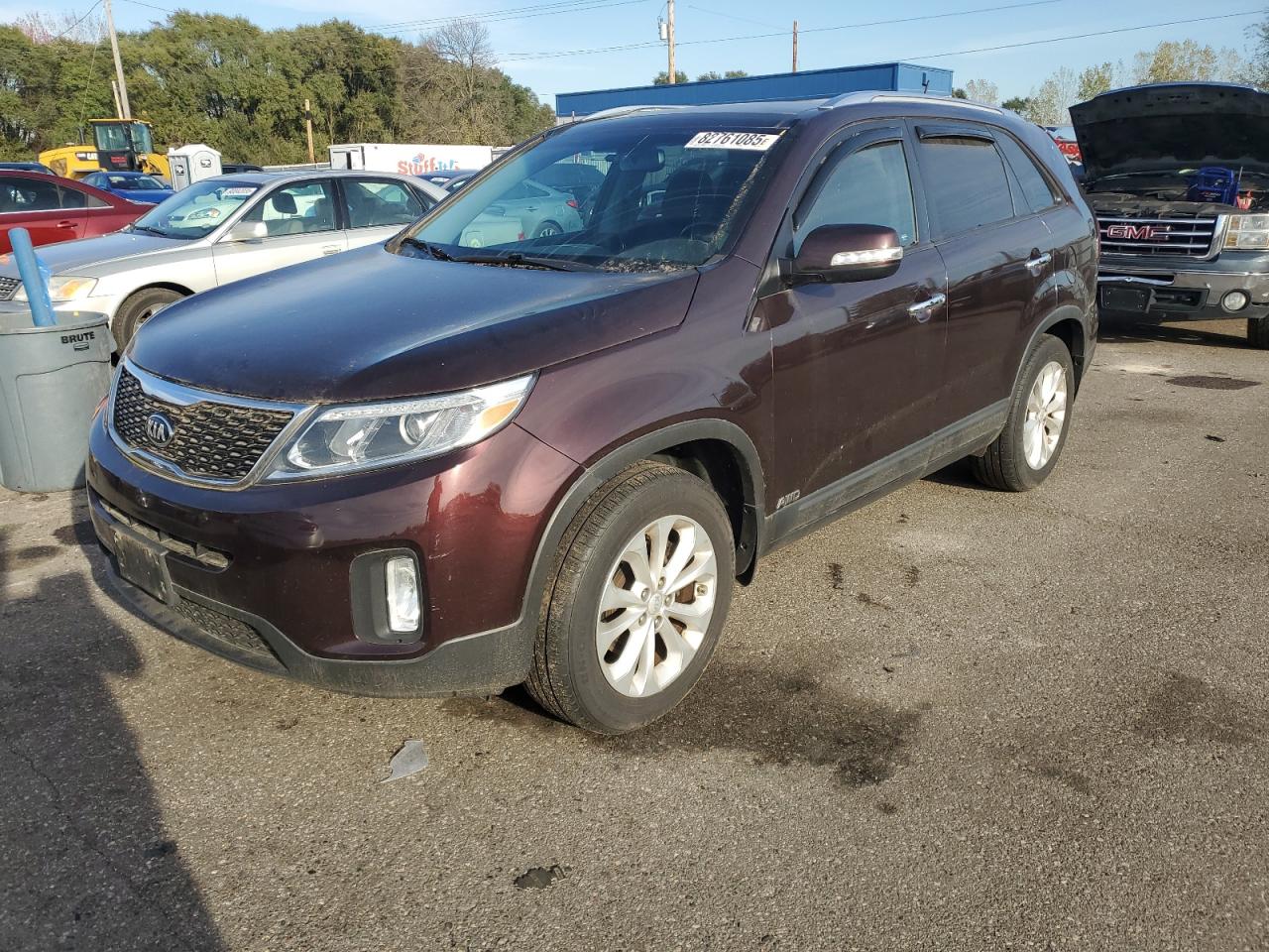 2014 Kia Sorento EX, VIN 5XYKUDA77EG540091 — Undercarriage
