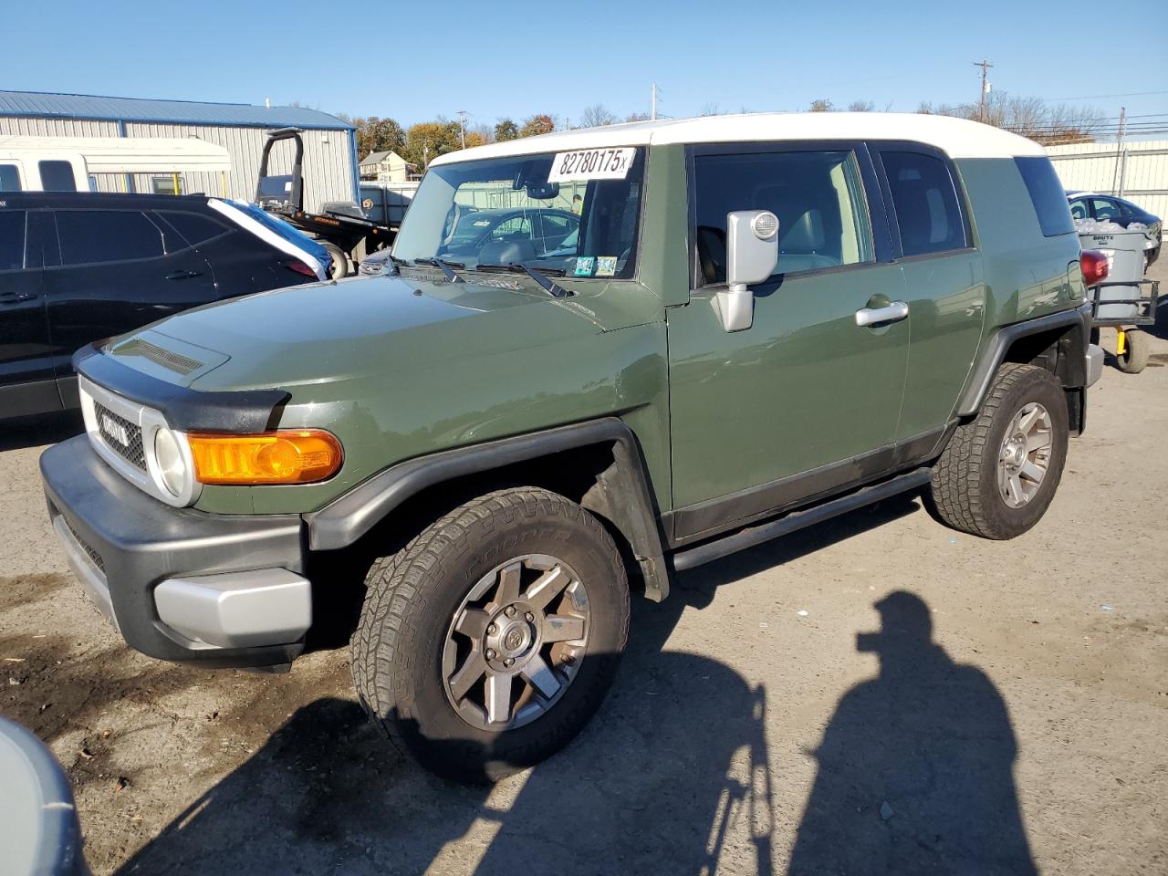 2014 Toyota FJ Cruiser, VIN JTEBU4BF4EK186543 — Undercarriage