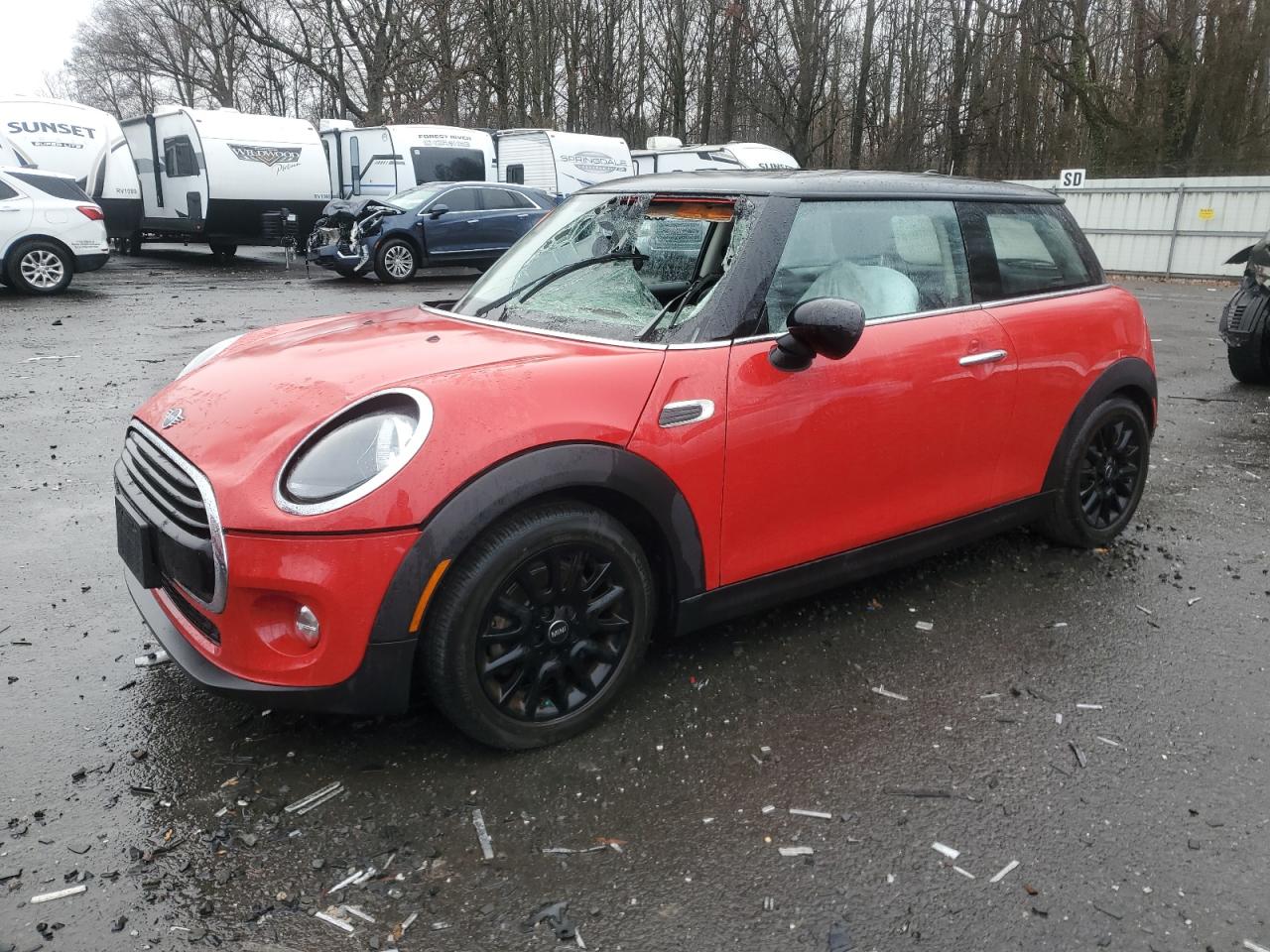 2019 MINI Hardtop Cooper, VIN WMWXP5C59K2D72457 — Вандализм
