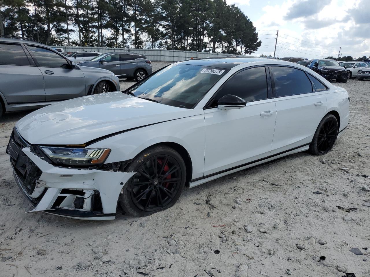 2020 Audi S8, VIN WAU8SAF80LN003369 — Front end