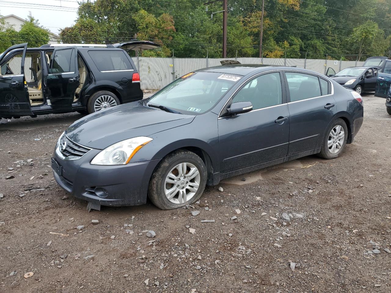 2014 Nissan Altima 2.5, VIN 1N4AL2AP8BN455628 — Front end