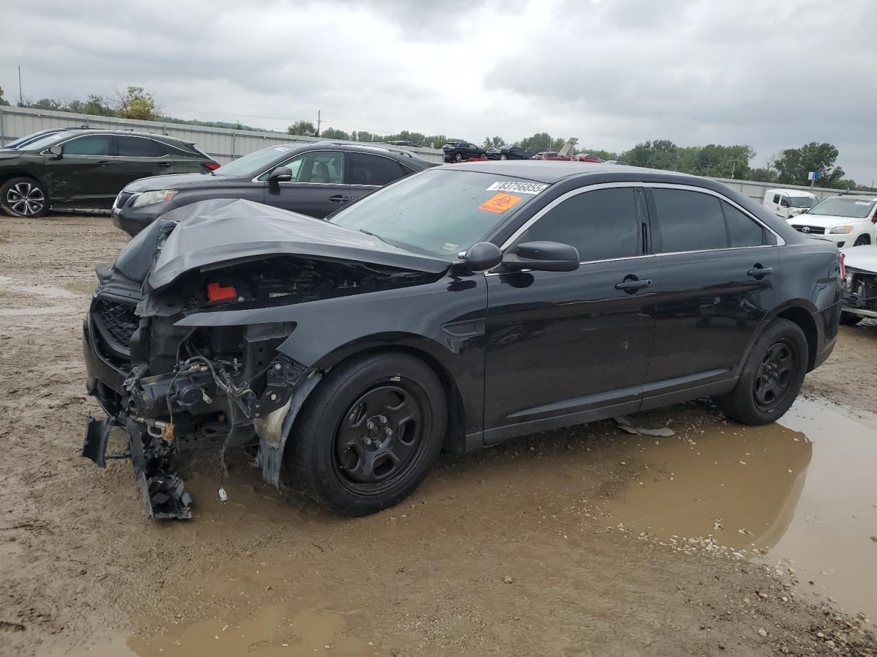 2019 Ford Police Interceptor, VIN 1FAHP2MT9KG102217 — Front end