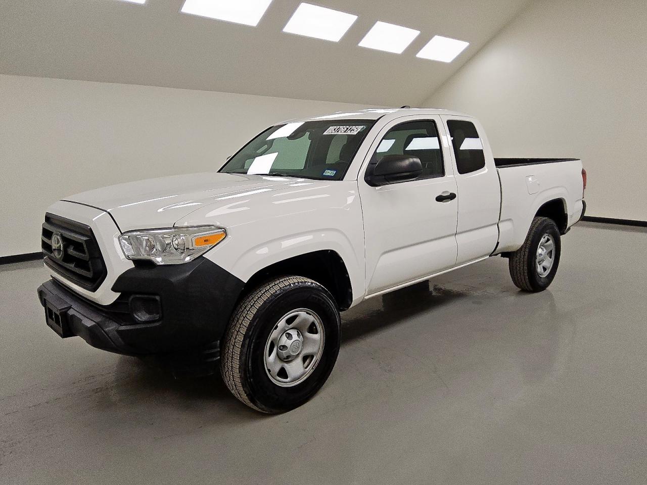 2021 Toyota Tacoma SR, VIN 3TYRX5GNXMT027831 — Minor dents and scratches