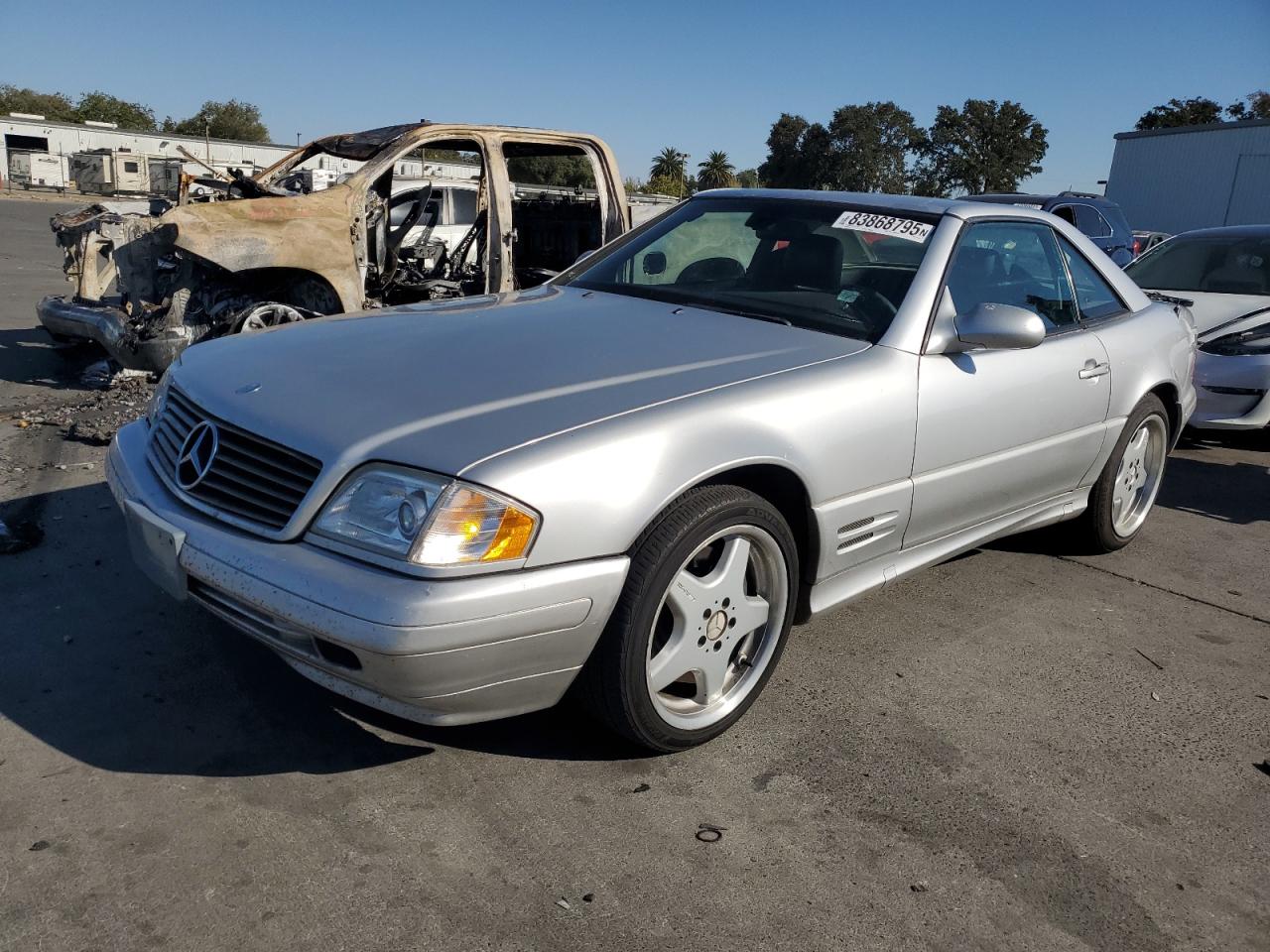 2001 Mercedes-Benz SL 500, VIN WDBFA68F81F197192 — Front end