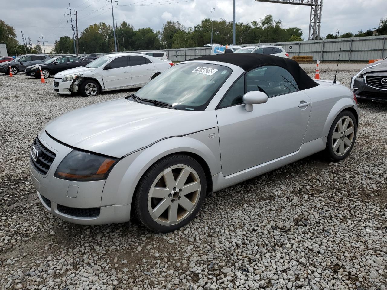 2005 Audi TT, VIN TRUUT28N651007773 — Перед