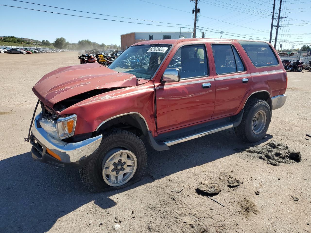 1992 Toyota 4Runner, VIN JT3VN39W2N8043767 — Front end