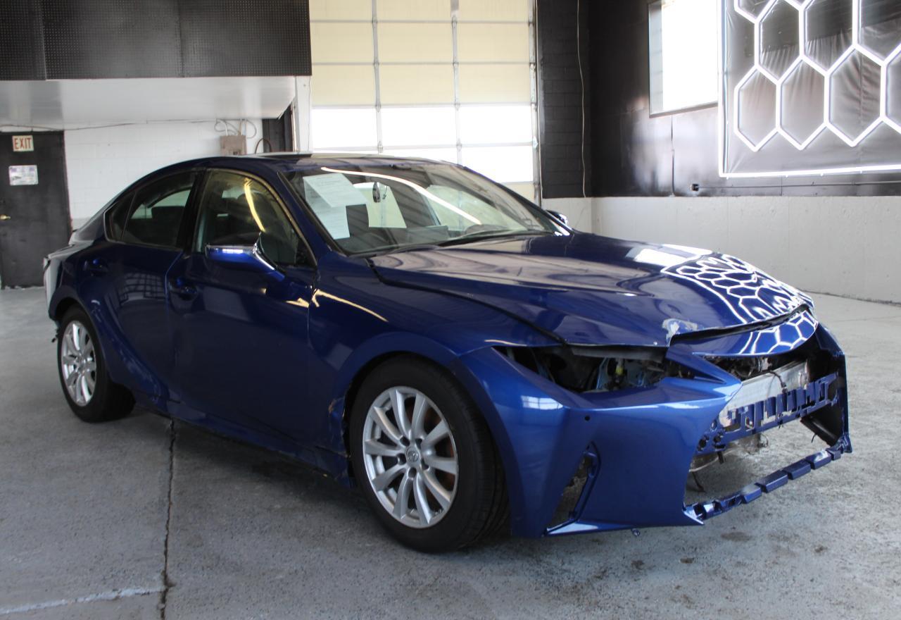 2023 Lexus IS 350 F Sport, VIN JTHGZ1E26P5031088 — Фото с аукциона