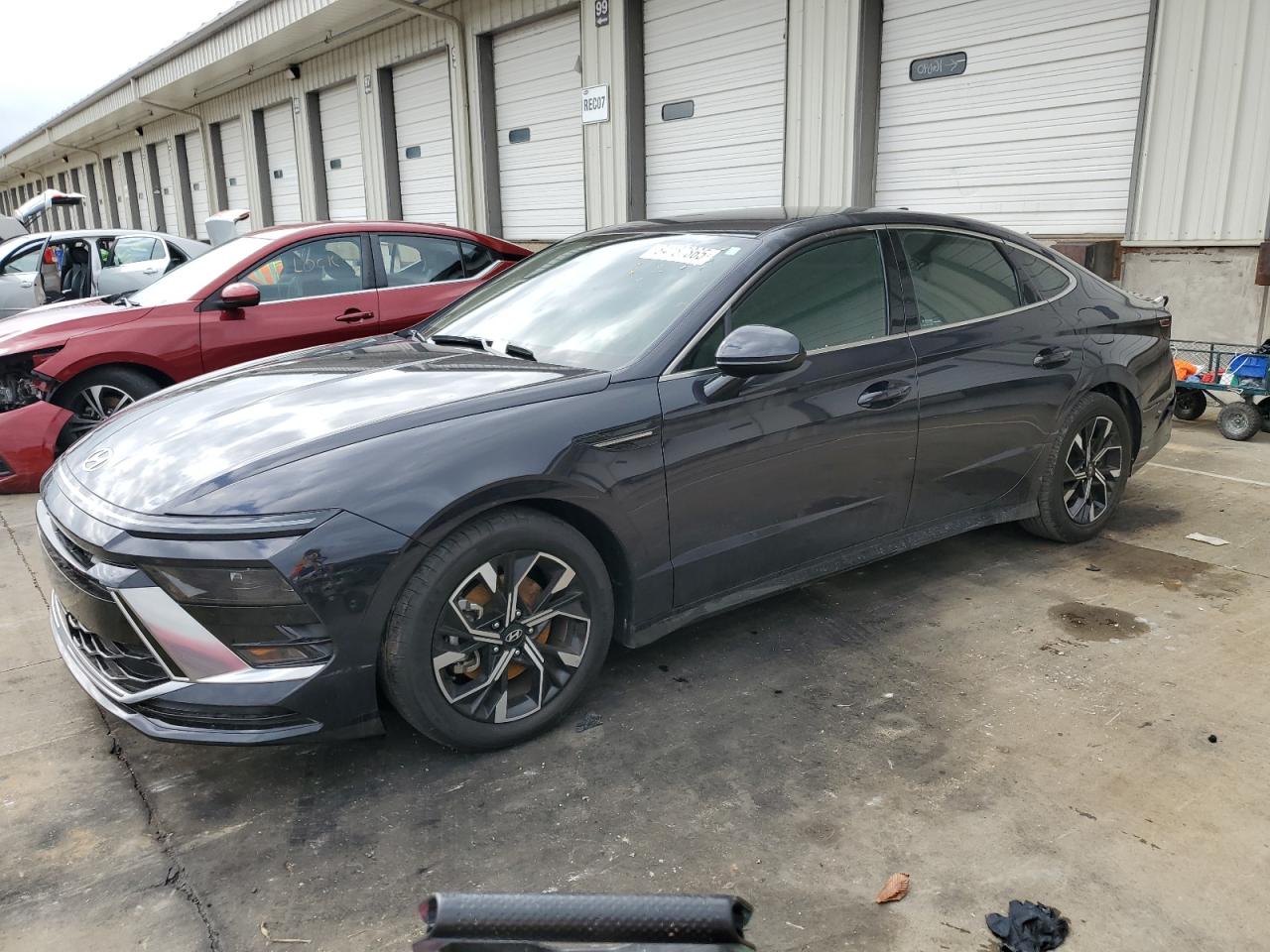 2025 Hyundai Sonata SEL, VIN KMHL64JA9SA435232 — Пожар в салоне