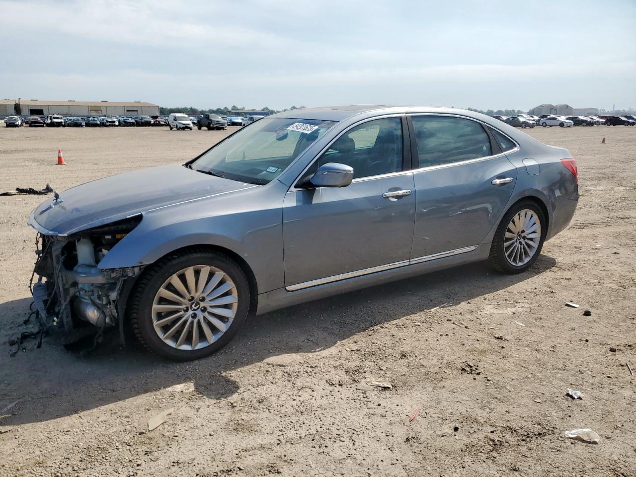 2016 Hyundai Equus Signature, VIN KMHGH4JH2GU101753 — Front end