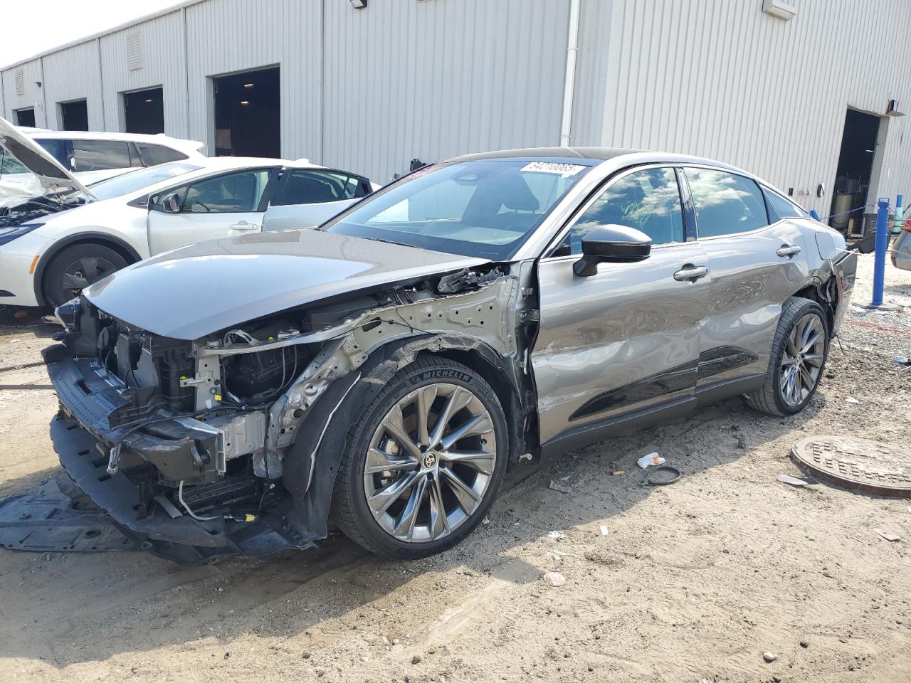 2023 Toyota Crown Limited, VIN JTDAAAAF1P3014167 — Front end