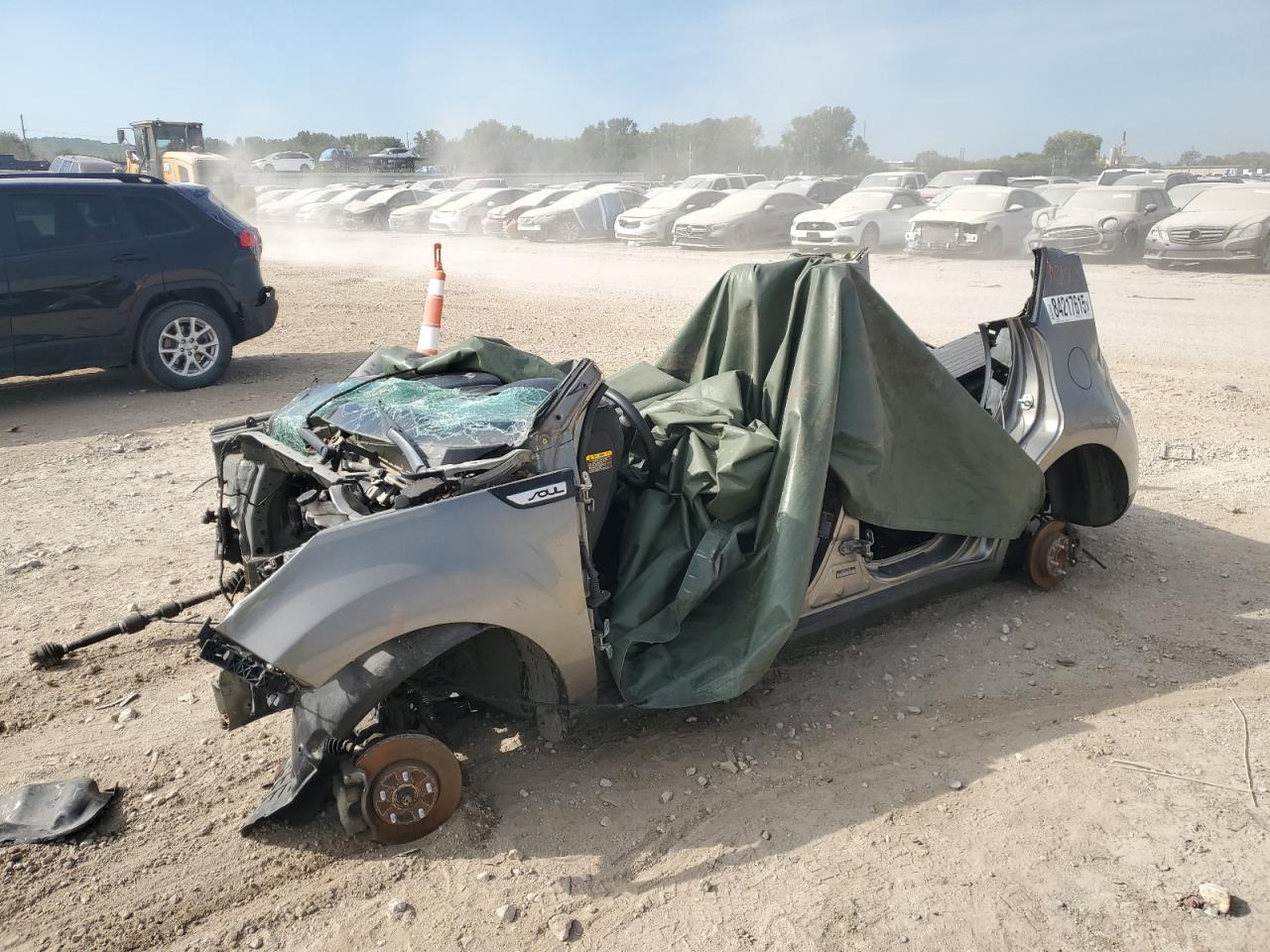 2018 Kia Soul +, VIN KNDJP3A51J7535228 — Stripped