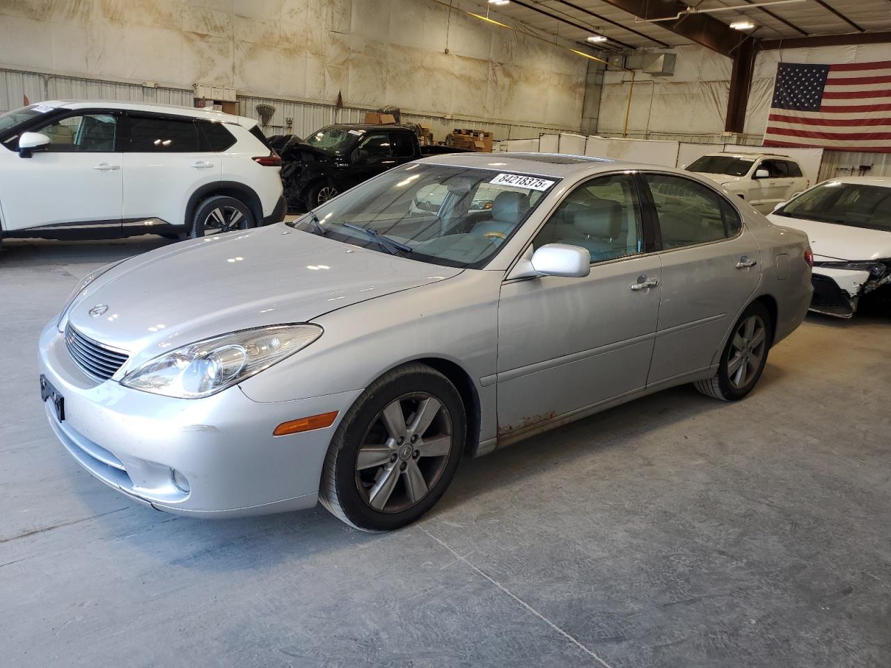 2005 Lexus ES 350, VIN JTHBA30G655062337 — Мелкие вмятины и царапины