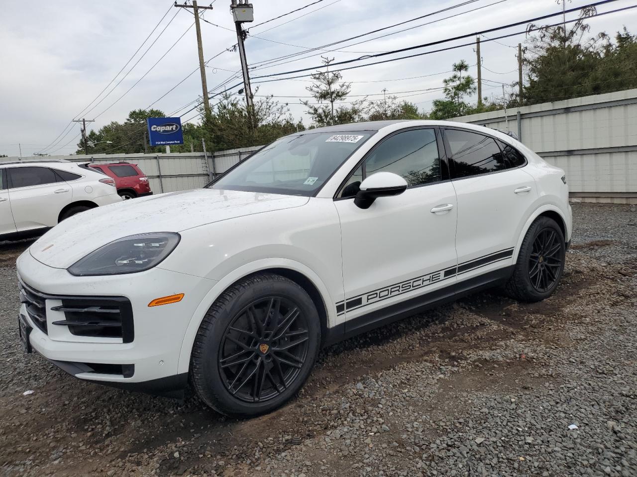 2024 Porsche Cayenne, VIN WP1BA2AY0RDA55803 — Крыша