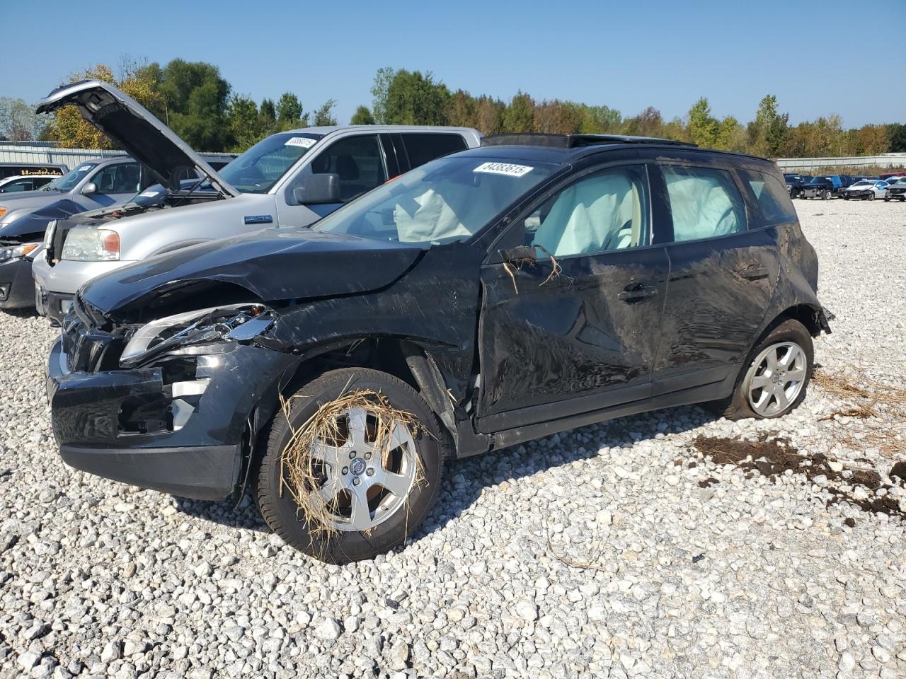 2011 Volvo XC60 3.2L, VIN YV4952DZ7B2220186 — All over
