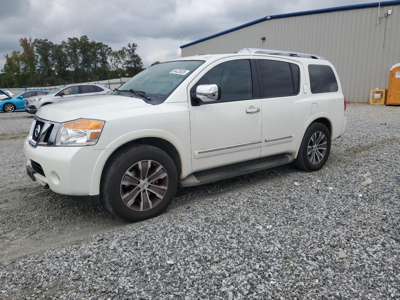 2015 Nissan Armada SL, VIN 5N1BA0ND3FN616283 — Side