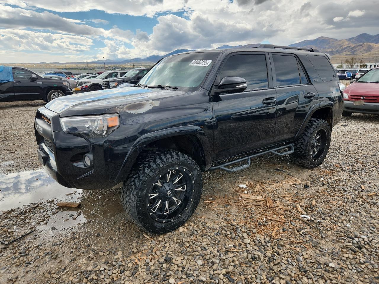 2018 Toyota 4Runner SR5, VIN JTEBU5JR0J5571236 — Burn