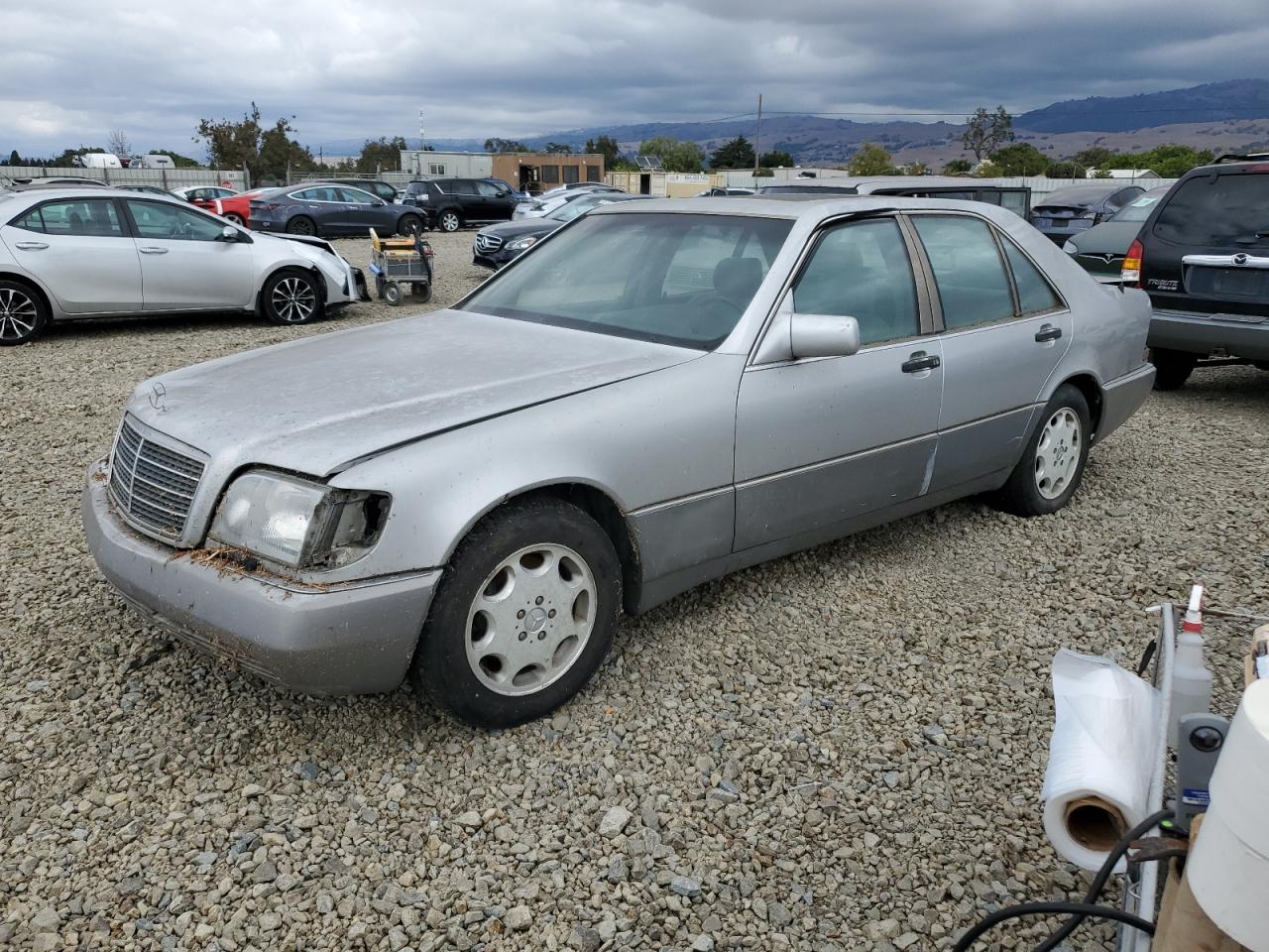 1993 Mercedes-Benz S 320, VIN WDBGA32E8PA132674 — Mechanical