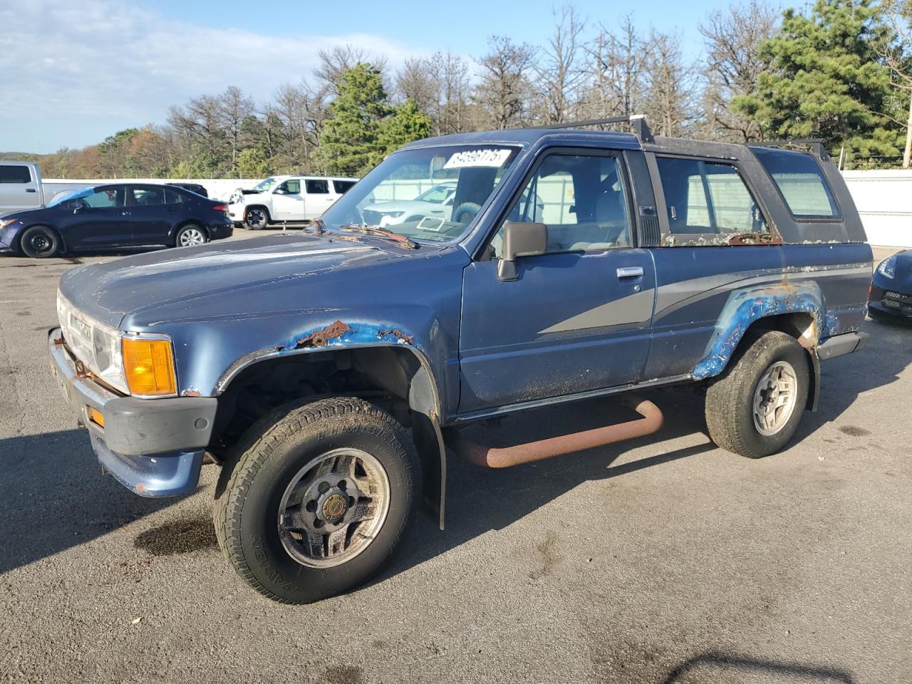 1989 Toyota 4Runner, VIN JT3VN66W1K0033148 — Minor dents and scratches