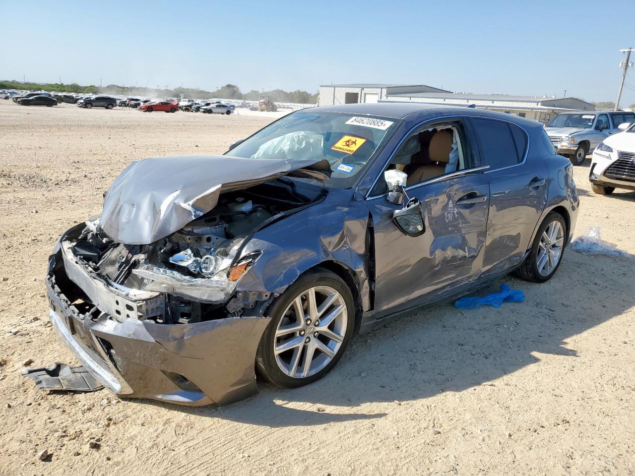 2017 Lexus CT 200h, VIN JTHKD5BH4H2300667 — Front end