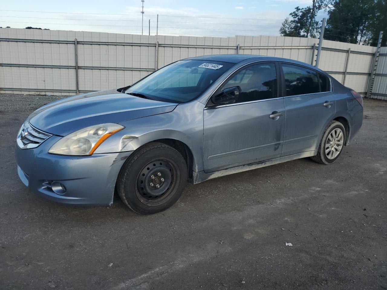 2011 Nissan Altima S, VIN 1N4AL2AP5BC165083 — Front end