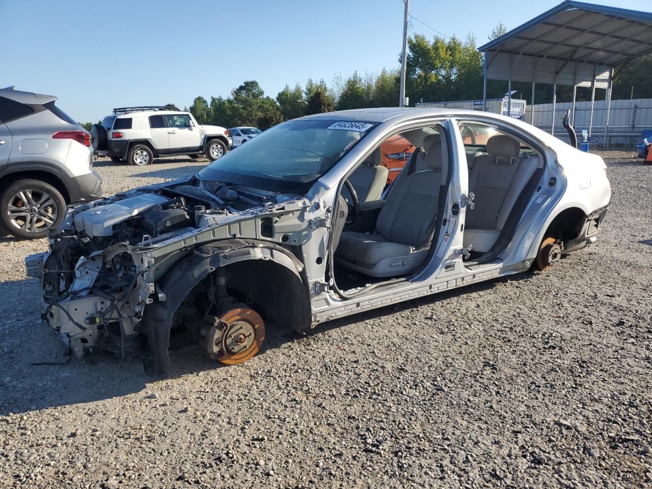 2010 Lexus ES 330, VIN JTHBK1EG4A2352405 — Stripped
