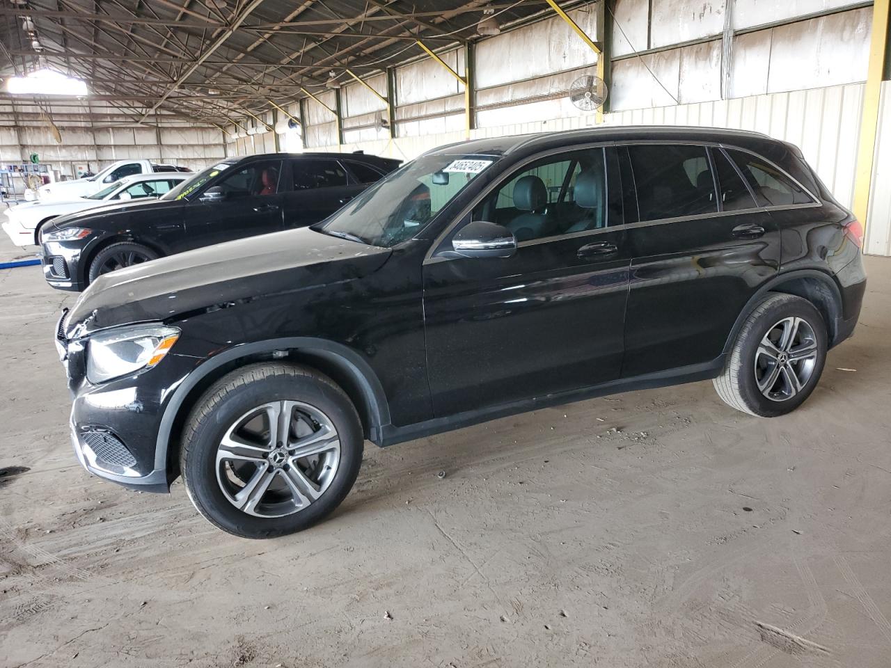 2019 Mercedes-Benz GLC 300, VIN WDC0G4JB3KF593298 — Front end
