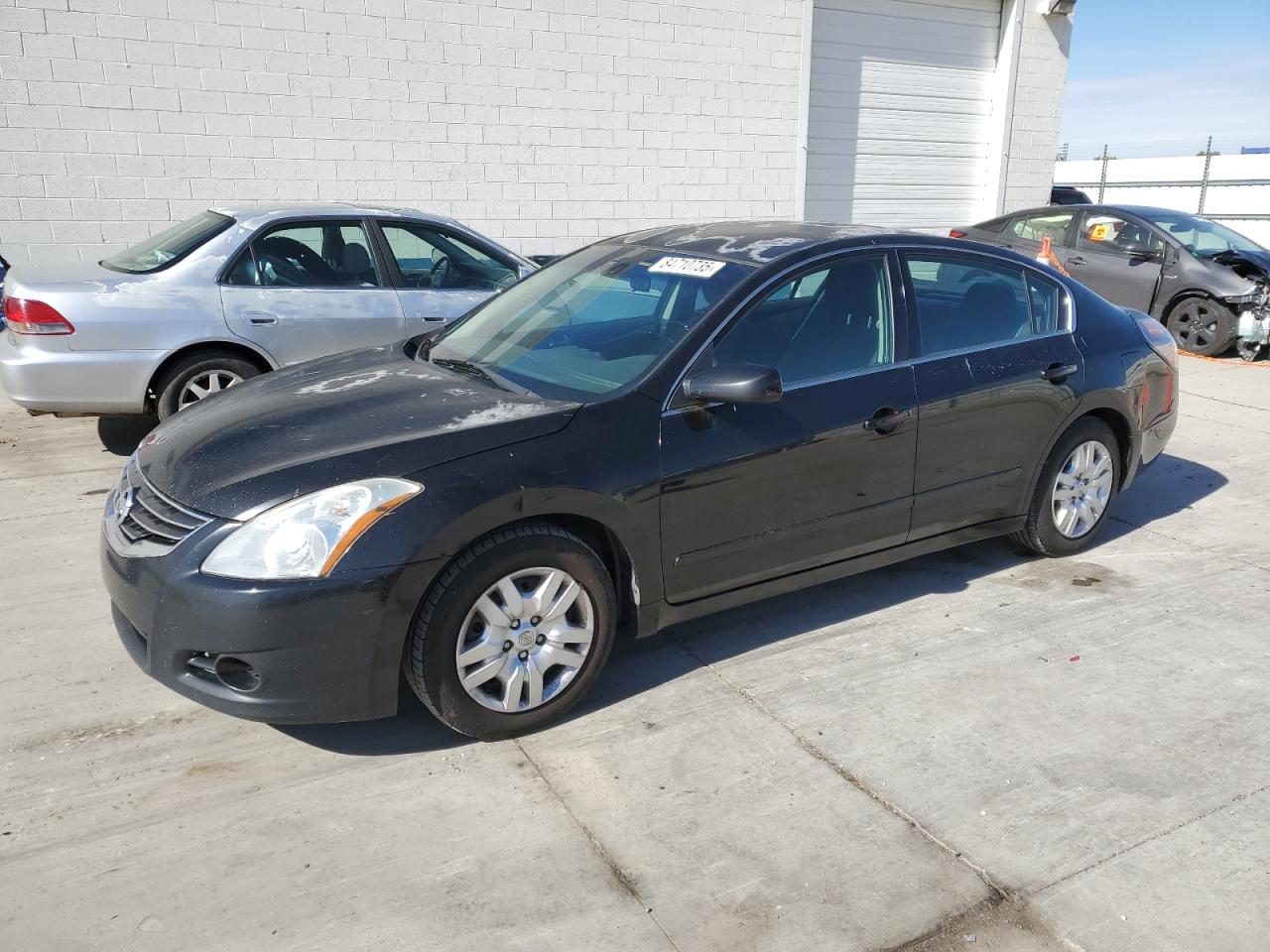 2011 Nissan Altima S, VIN 1N4AL2APXBN457283 — Minor dents and scratches