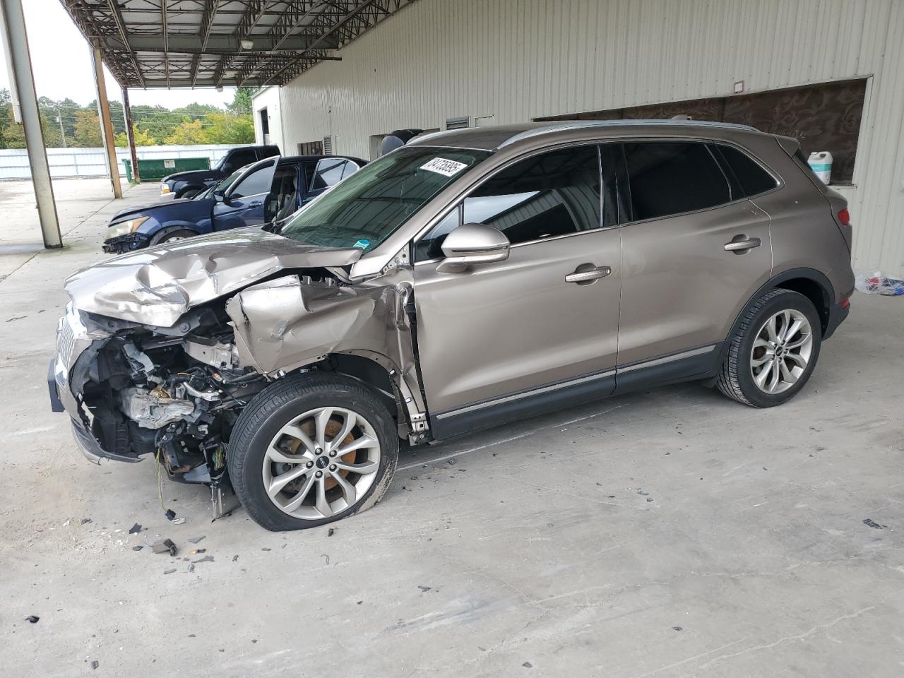2019 Lincoln MKC Select, VIN 5LMCJ2D93KUL37815 — Front end