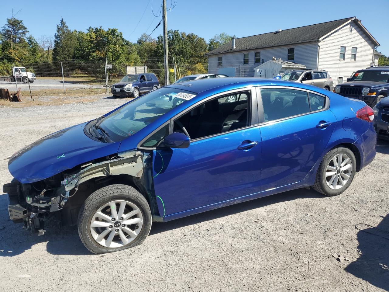 2017 Kia Forte LX, VIN 3KPFL4A72HE069960 — Front end