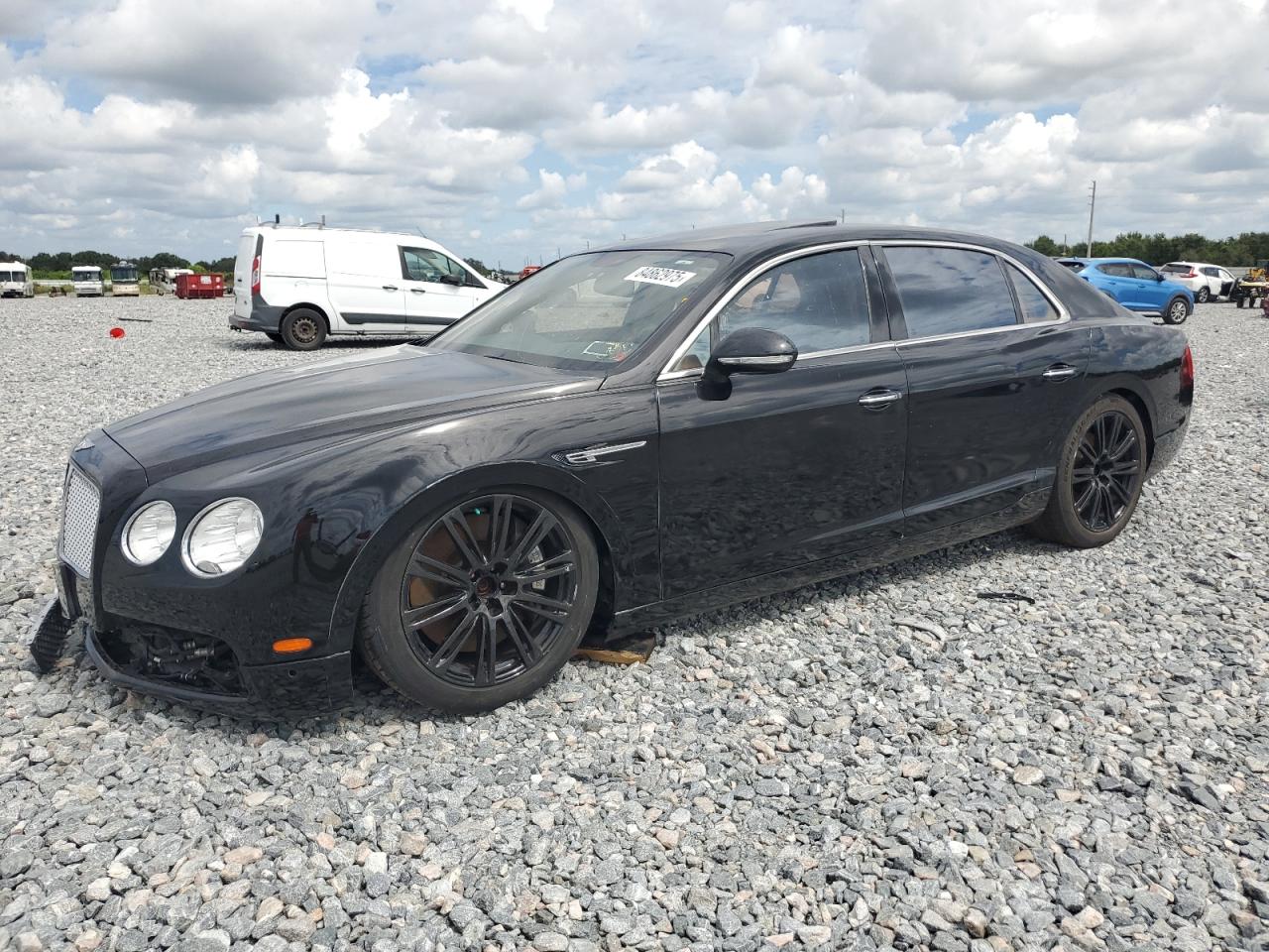 2015 Bentley Flying Spur, VIN SCBEC9ZAXFC049956 — Front end